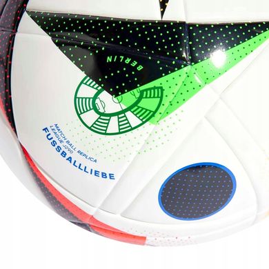Футбольный мяч Adidas Fussballliebe Euro 2024 League Junior 290g IN9370, размер №5 IN9370