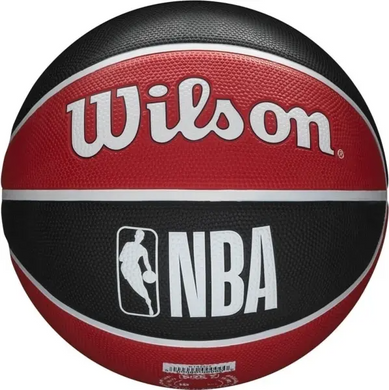 Баскетбольний м&rsquo;яч з насосом Wilson NBA Team Tribute Chicago Bulls WZ4021501XP WZ4021501XP