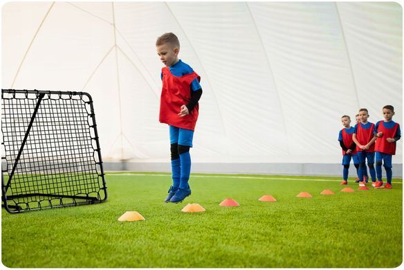 Сетка тренировочная для футбола Neo-Sport NS-1490 Rebounder 120 x 120 х 107 см, черные 1490
