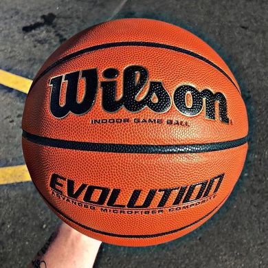 М'яч баскетбольний Wilson Evolution size 7 WTB0516
