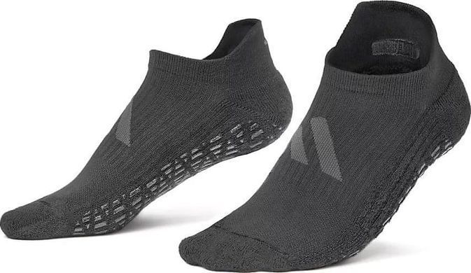 Носки для йоги Adidas Studio Socks черный S/M ADSK-10002BK